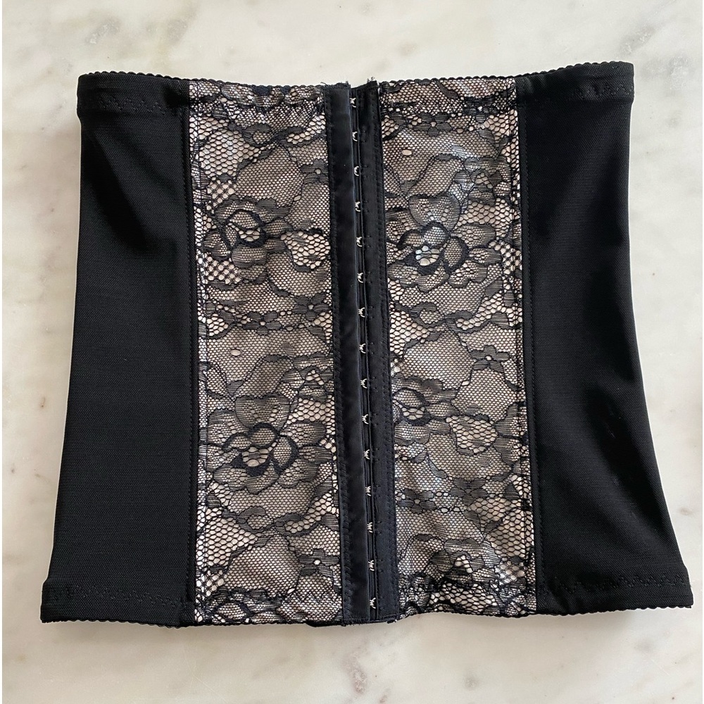 Bebe‎ Waist Shaper NWOT